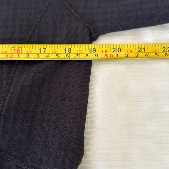 Patagonia Women’s R1  Crew Fleece Sweatshirt Black Large - Picture 7 of 13